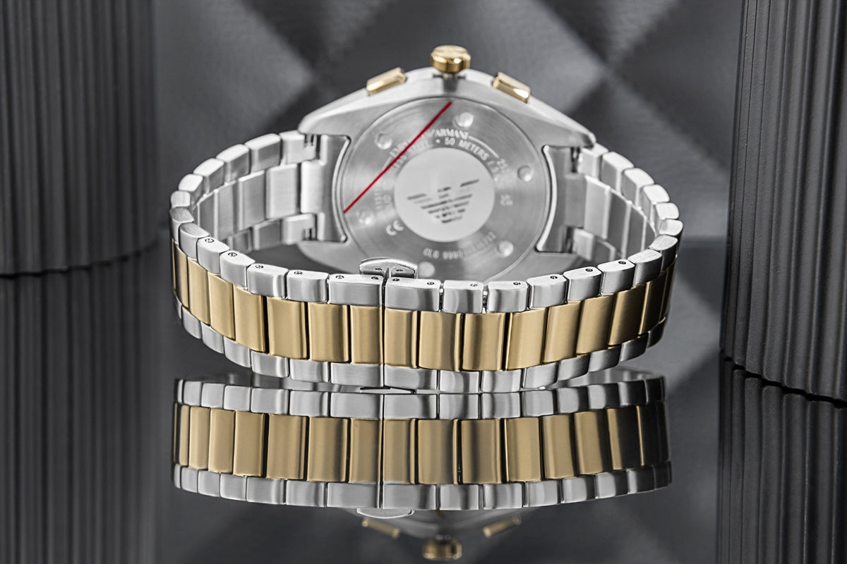 bae653d23464b45c98d06c9ad30ee898